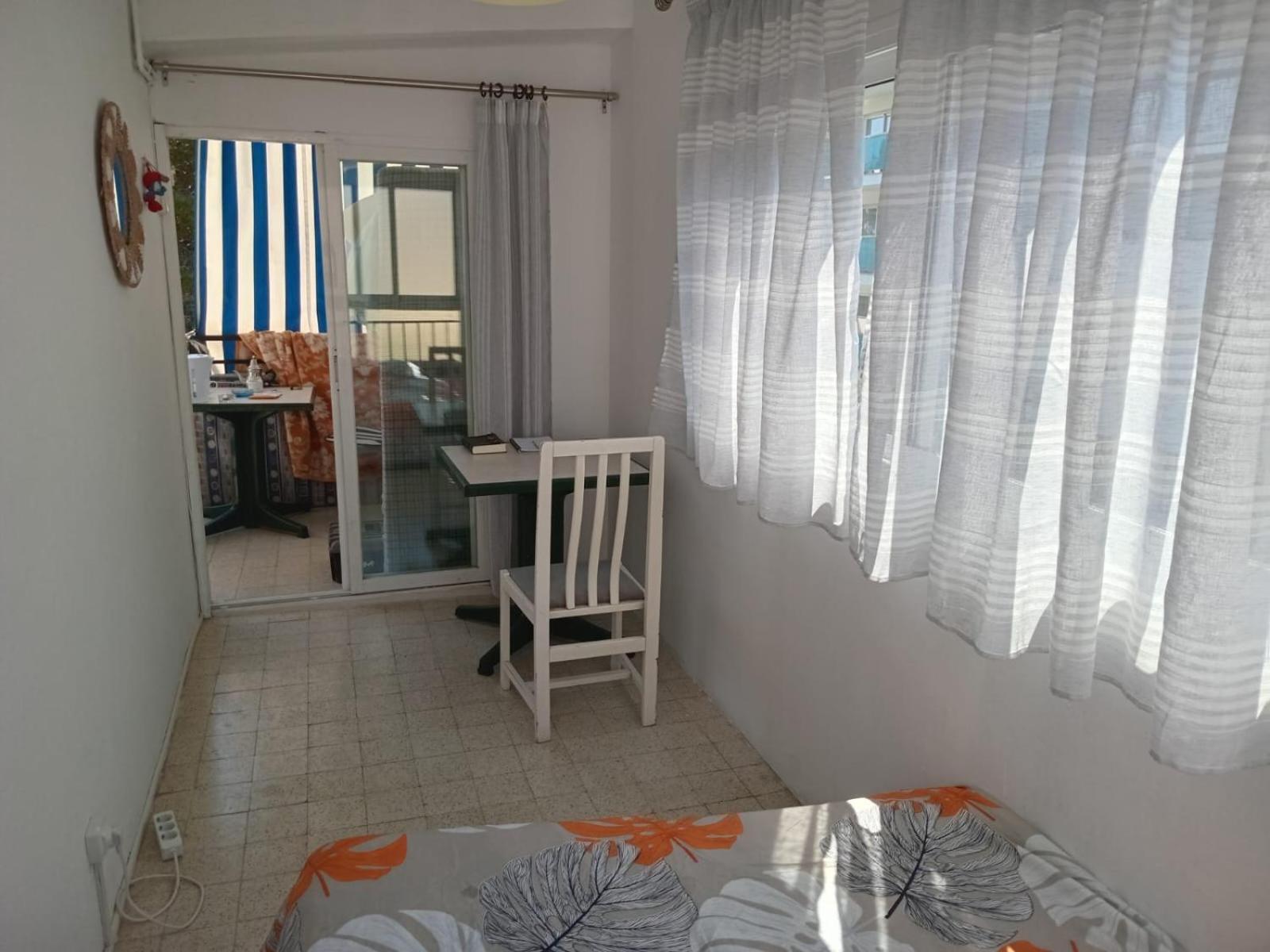 Habitaciones Compartidas En Un Apartamento Salou Luaran gambar