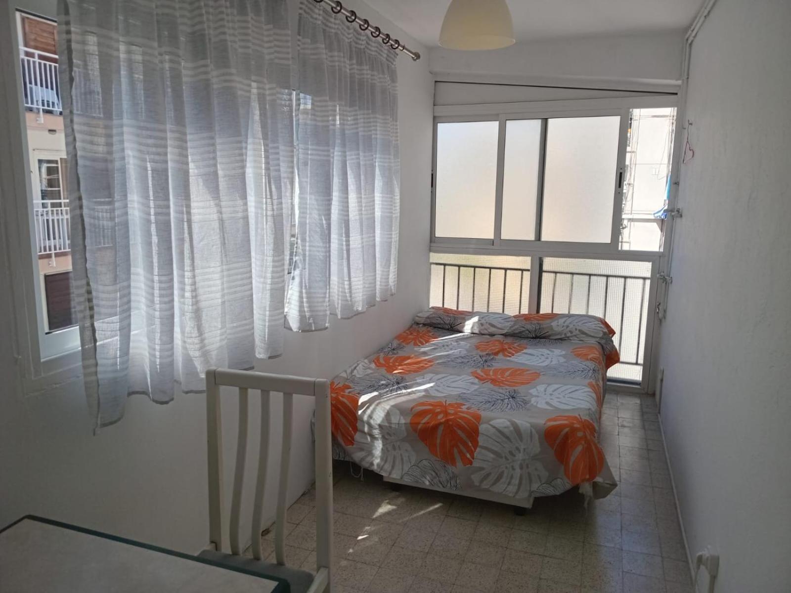 Habitaciones Compartidas En Un Apartamento Salou Luaran gambar